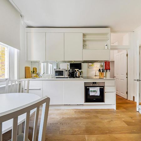 Modern One Bedroom In Fitzrovia, Central Λονδίνο Εξωτερικό φωτογραφία